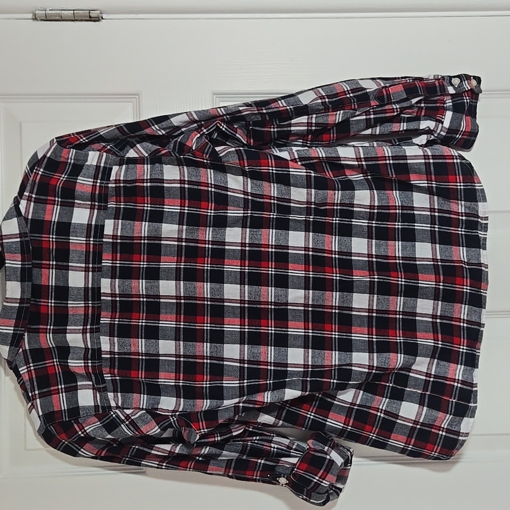 Tommy Hilfiger Women’s Large Red Navy Plaid Button Down Shirt Roll Tab Sleeves - Picture 3 of 10